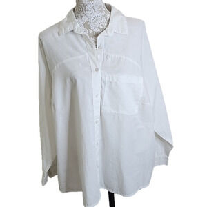 And now this white 100% cotton button down, size 1X